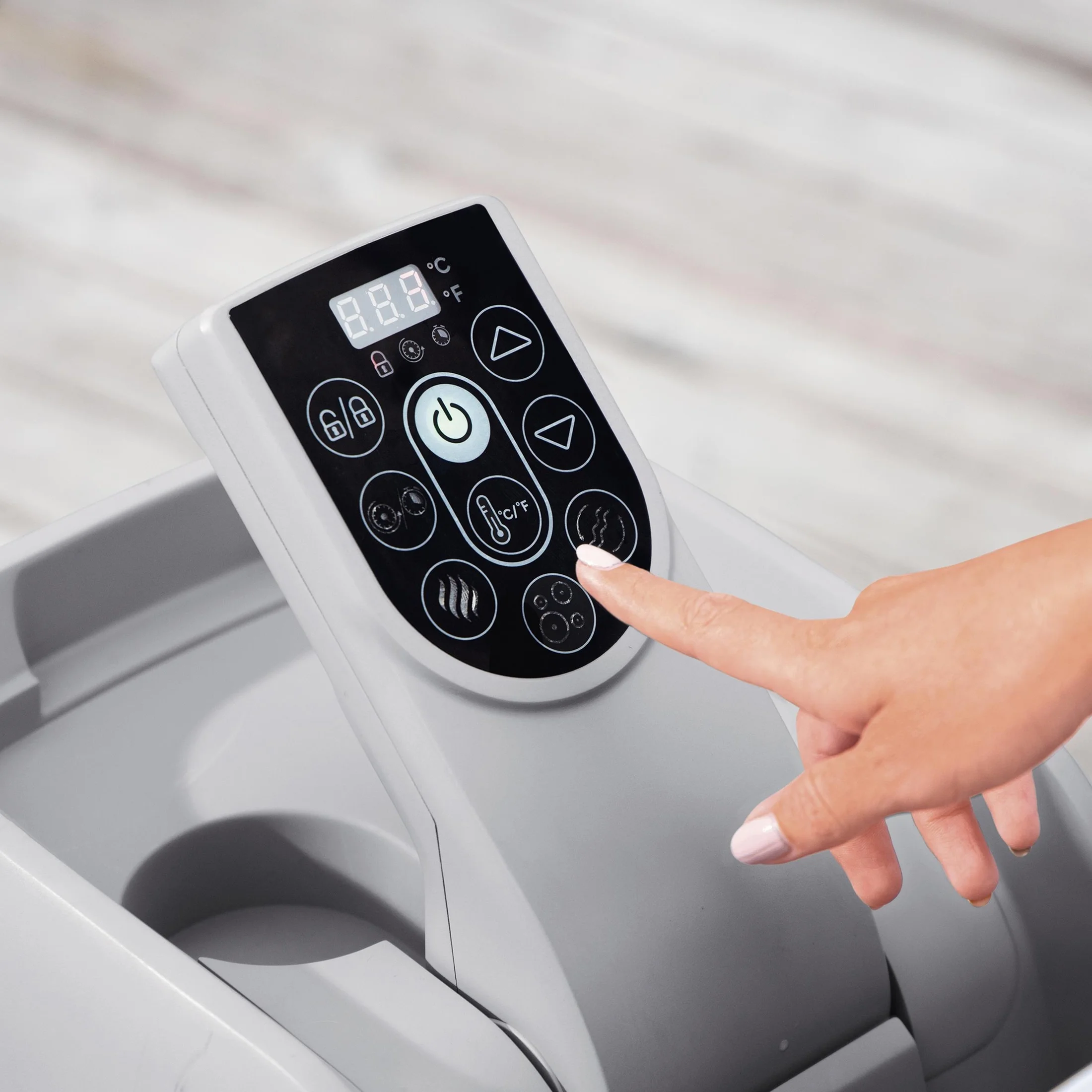 Coleman Bahamas AirJet Inflatable Outdoor Round Hot Tub 2-4 Person with Pump #P08411